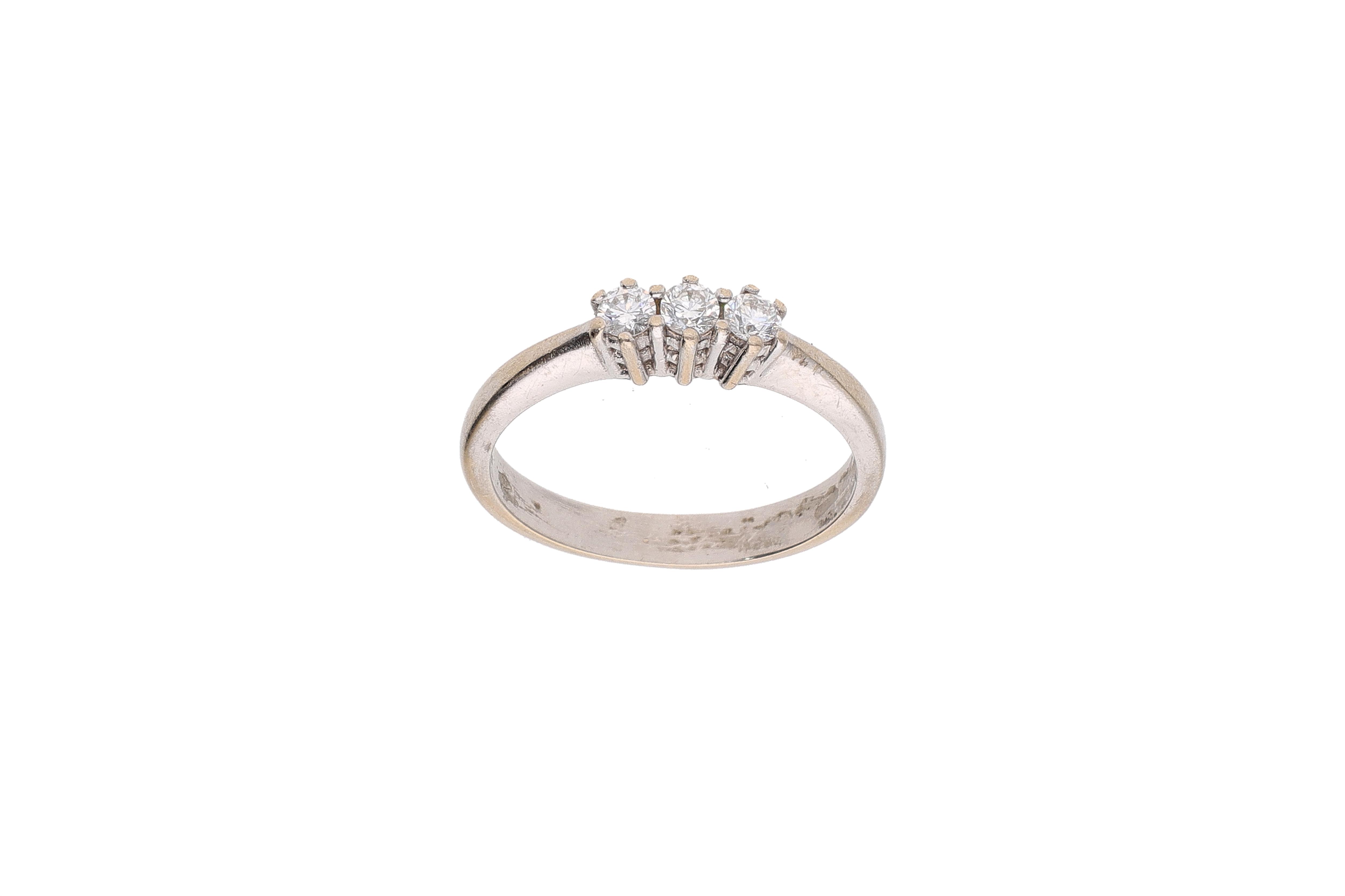 Anello con diamanti - Asta Preziosi