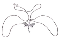 Collana con ciondolo a forma di libellula - Asta Preziosi Collana con ciondolo a forma di libellula - Asta Preziosi