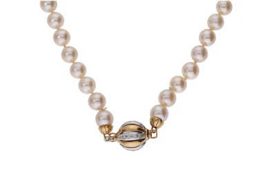 Collana di perle coltivate con diamanti - Asta Preziosi