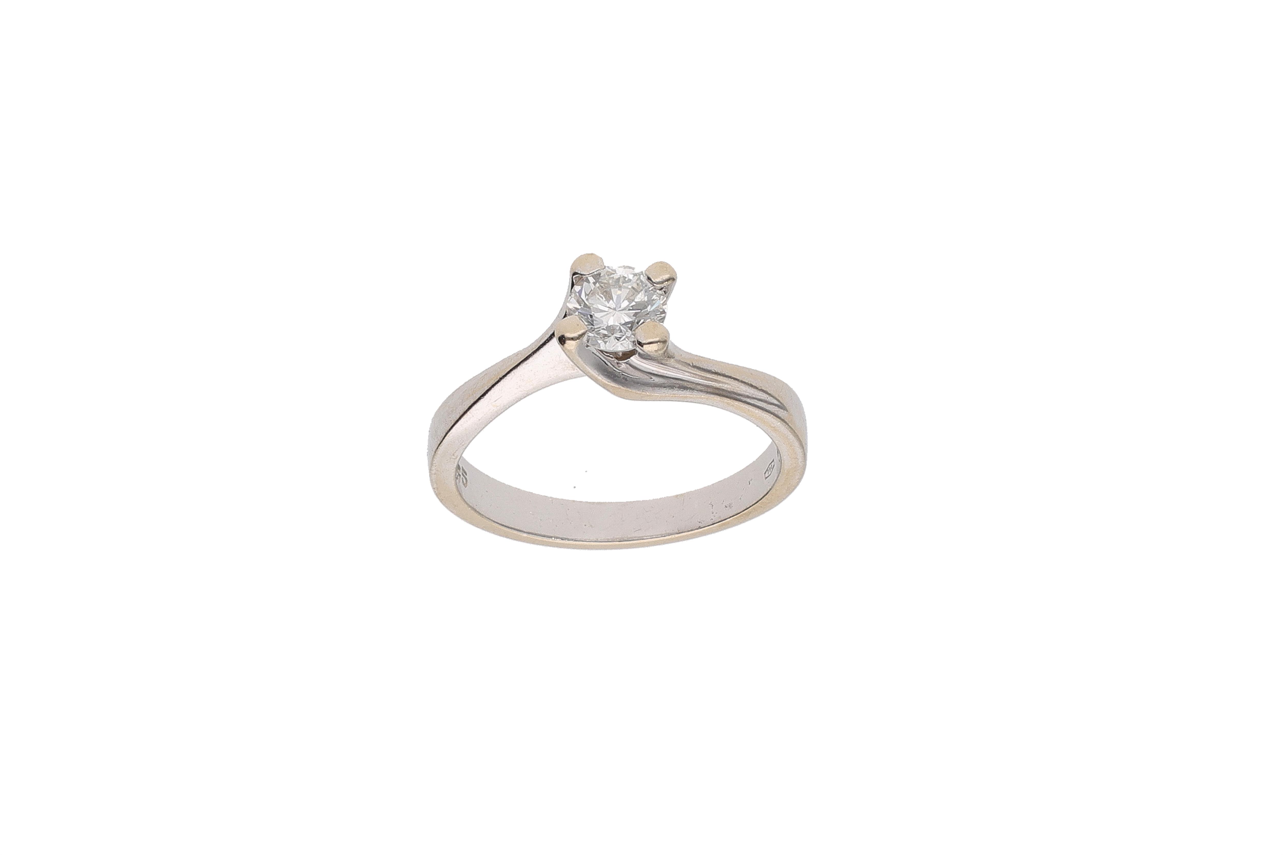 Anello con diamante - Asta Preziosi