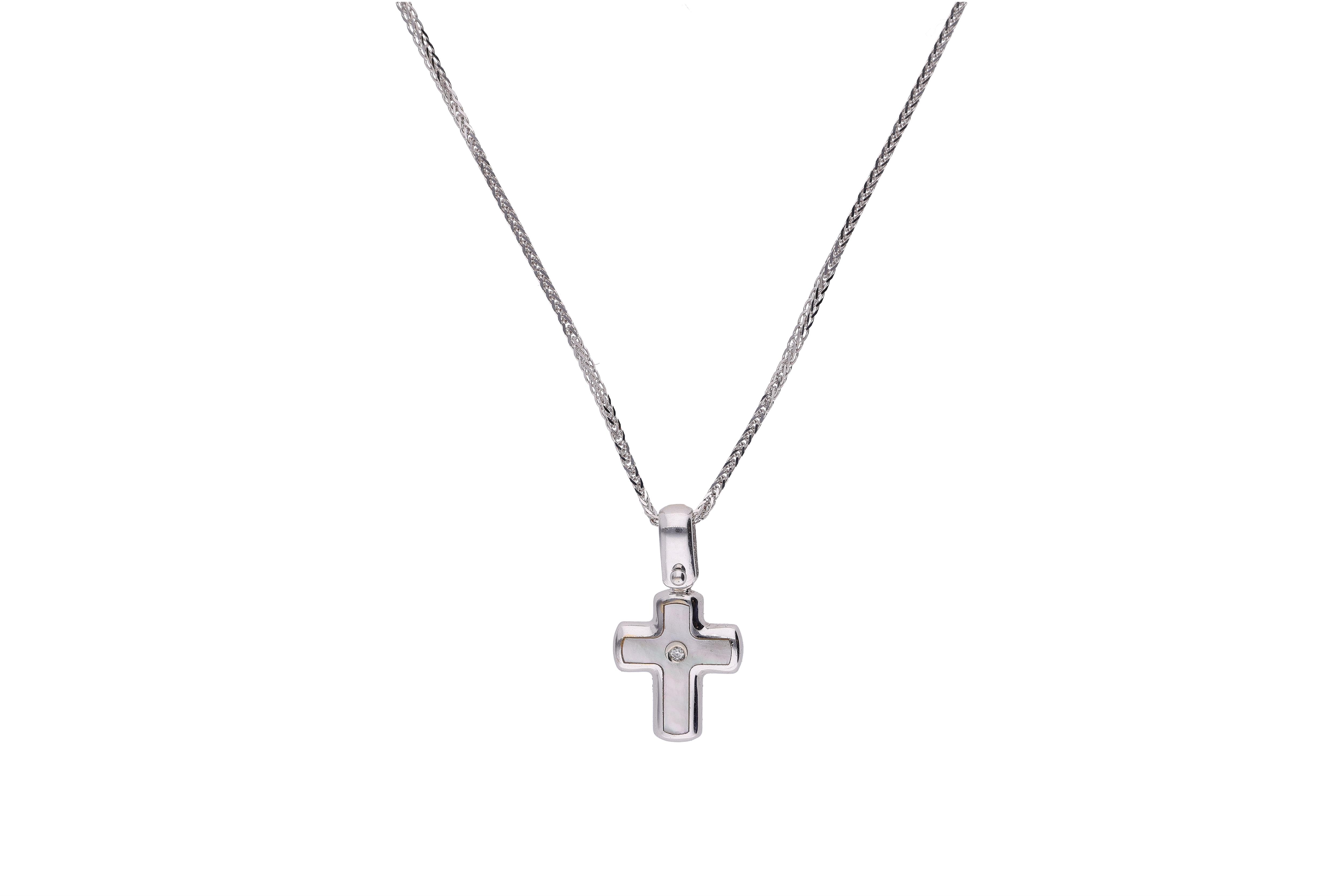 Collana e crocetta con diamante e madreperla - Asta Preziosi