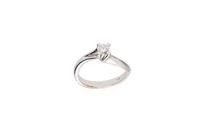 Anello con diamante - Asta Preziosi