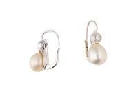 Paio di orecchini con diamanti e perle coltivate - Asta Preziosi