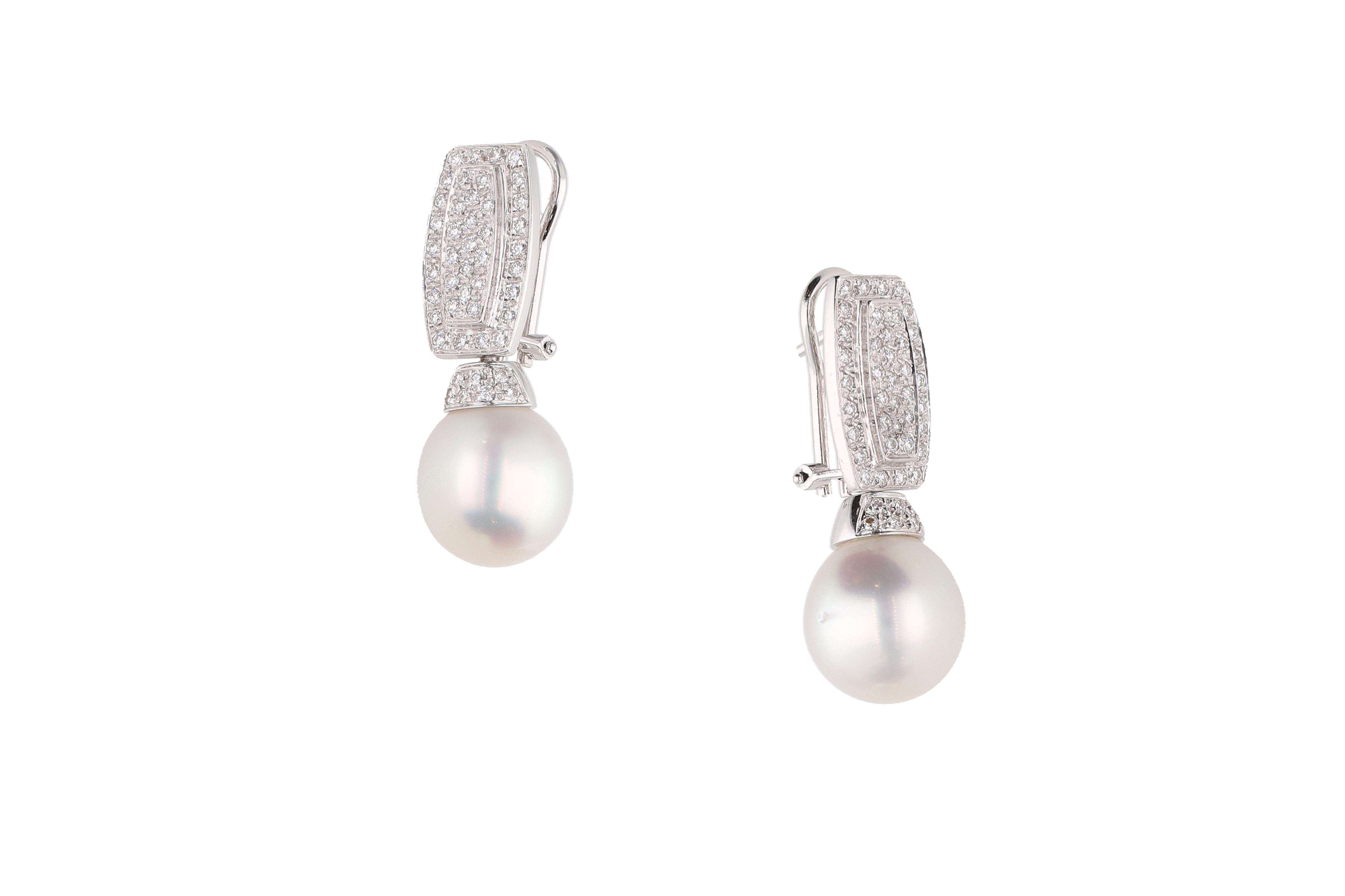 Orecchini con perle Mari del Sud e diamanti - Asta Preziosi