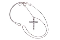 Collana e pendente a forma di croce con diamanti - Asta Presiosi