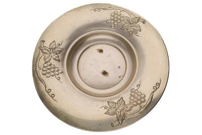 Centrotavola con bordo decorato - Asta Presiosi