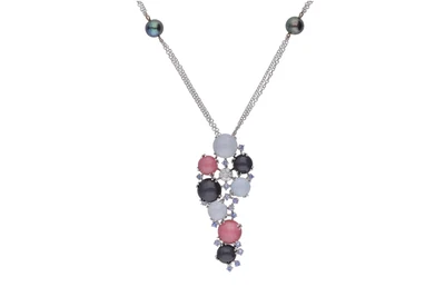 Collana con perle d'acqua dolce, pietre e diamanti - Asta Preziosi