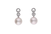 Due pendenti con diamanti e perle coltivate - Asta Preziosi