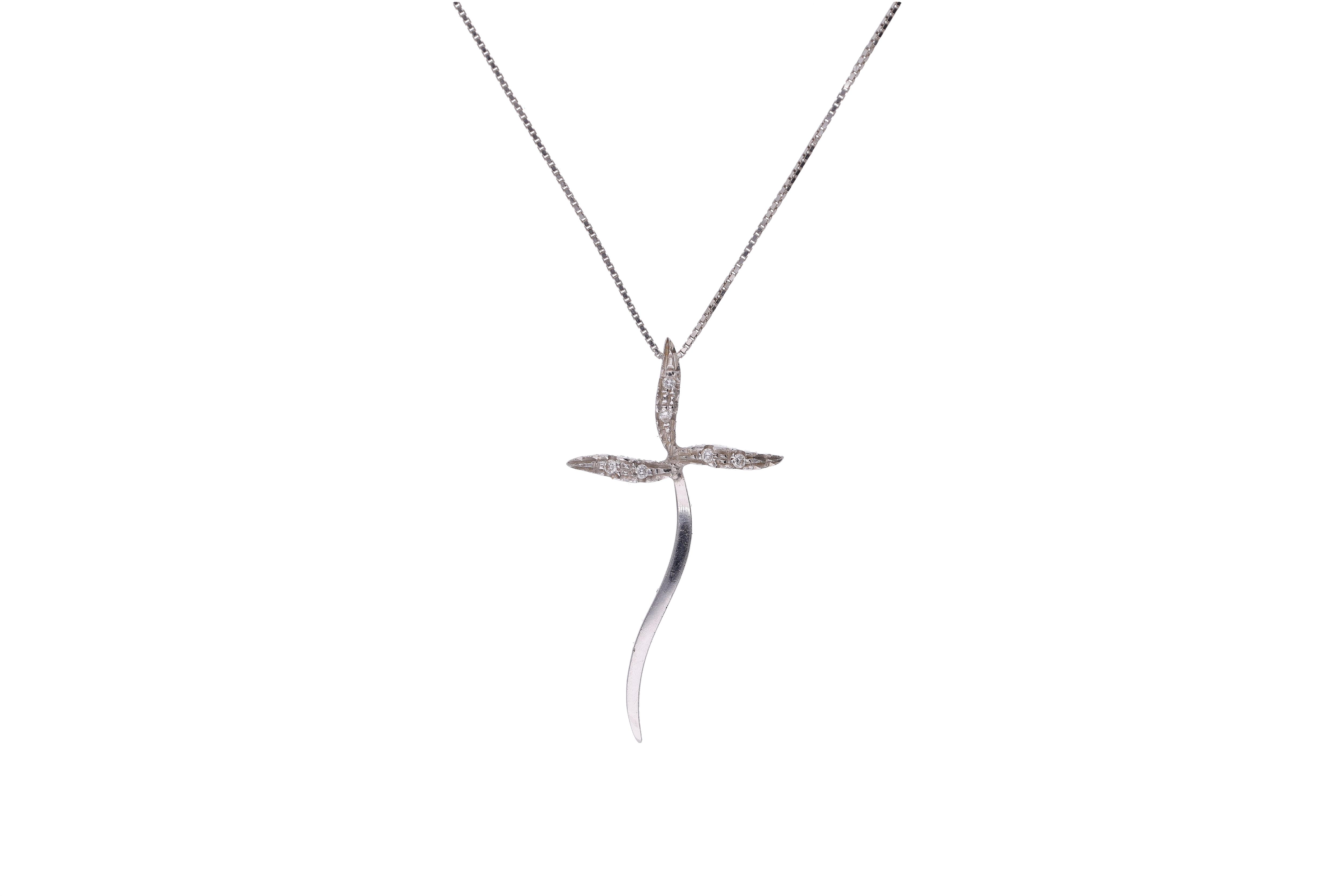 Collana e ciondolo a forma di croce con diamanti - Asta Preziosi