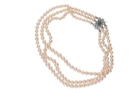 Collier di perle coltivate, smeraldo e diamanti - Asta Preziosi