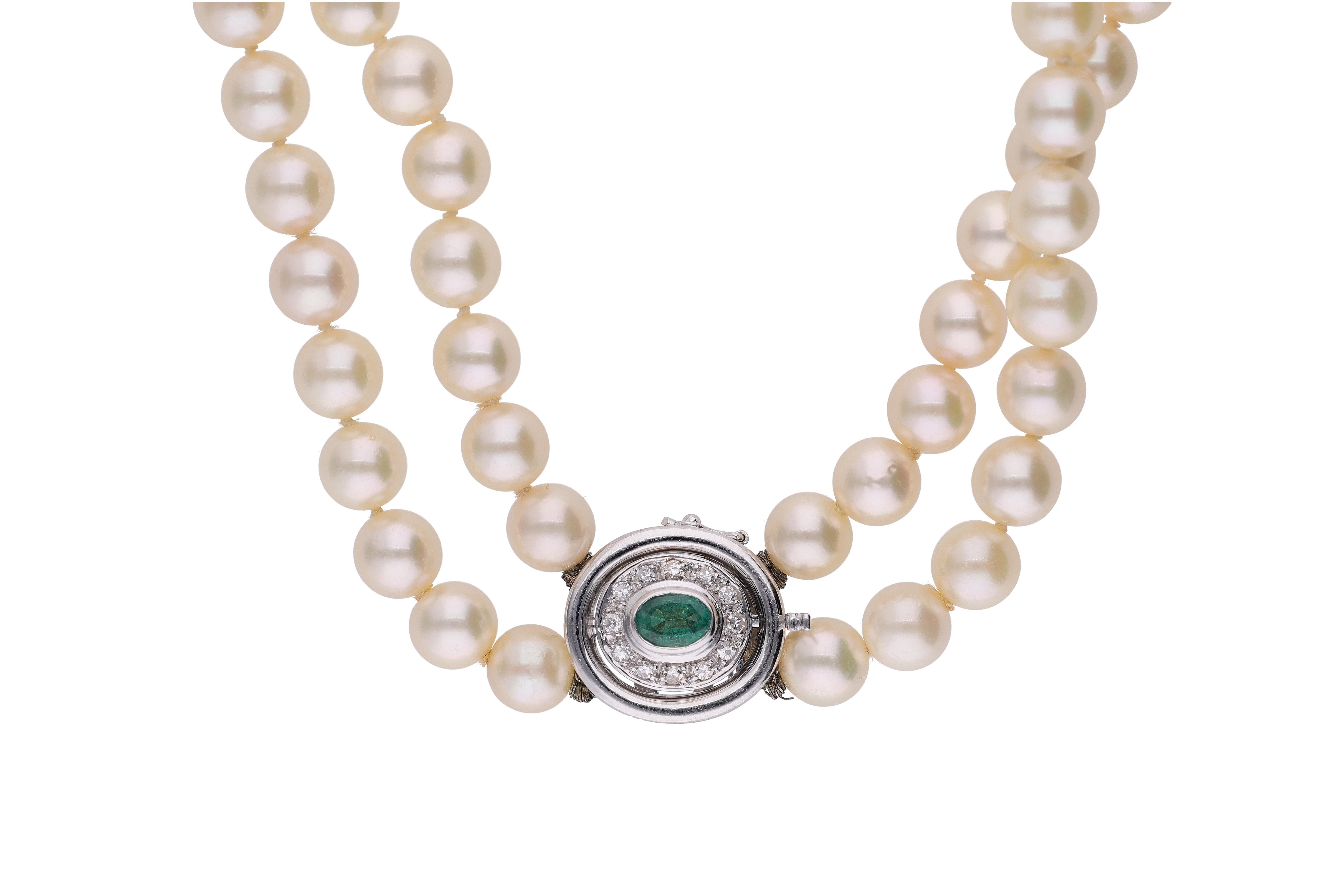 Collana di perle coltivate, smeraldo e diamanti - Asta Preziosi