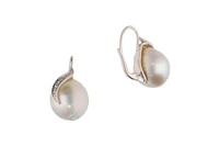 Paio orecchini con diamanti e perle coltivate - Asta Preziosi Paio orecchini con diamanti e perle coltivate - Asta Preziosi