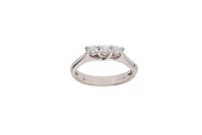 Anello con diamanti - Asta Preziosi