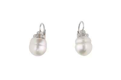 Paio orecchini con diamanti e perle coltivate - Asta Preziosi