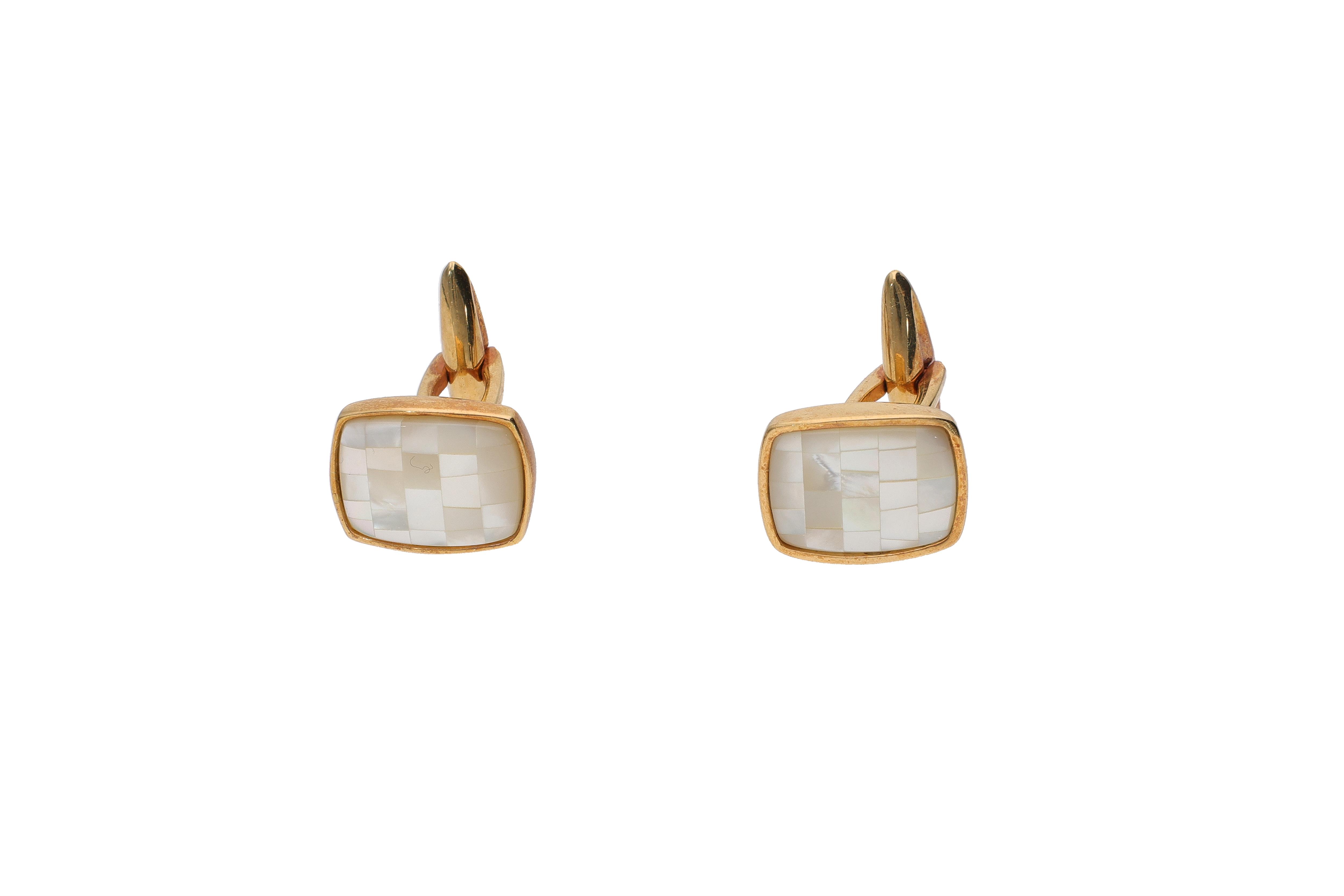 Coppia di fermapolsi - Asta Preziosi