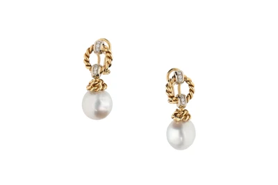 Orecchini con perle barocche e diamanti - Asta Preziosi