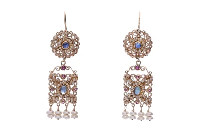 Orecchini con perle rubini e zaffiri - Asta Preziosi