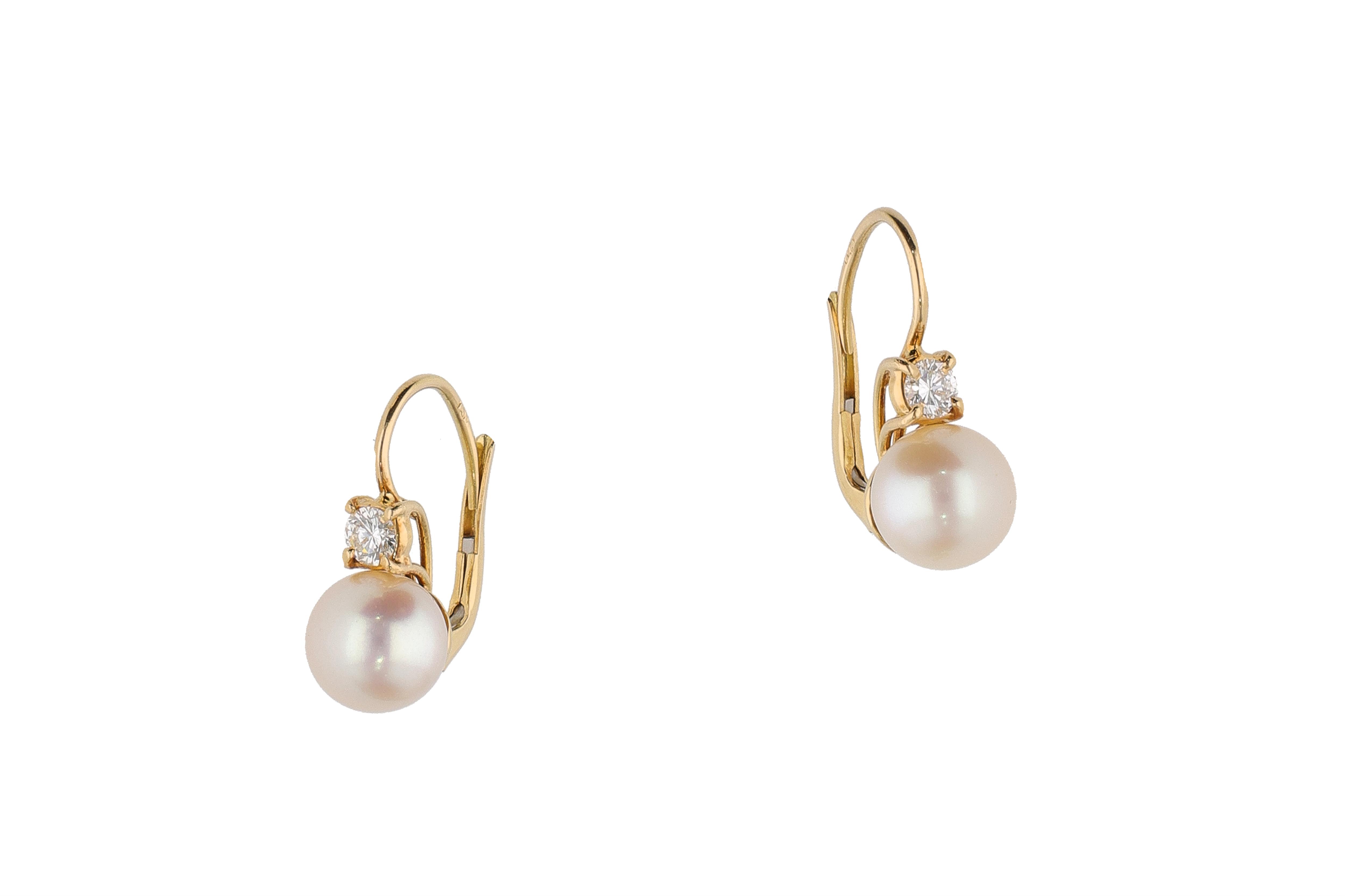 Orecchini con perle coltivate e diamanti - Asta Preziosi