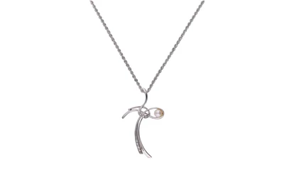 Collana con ciondolo impreziosito da perla coltivata e diamanti - Asta Preziosi Collana con ciondolo impreziosito da perla coltivata e diamanti - Asta Preziosi