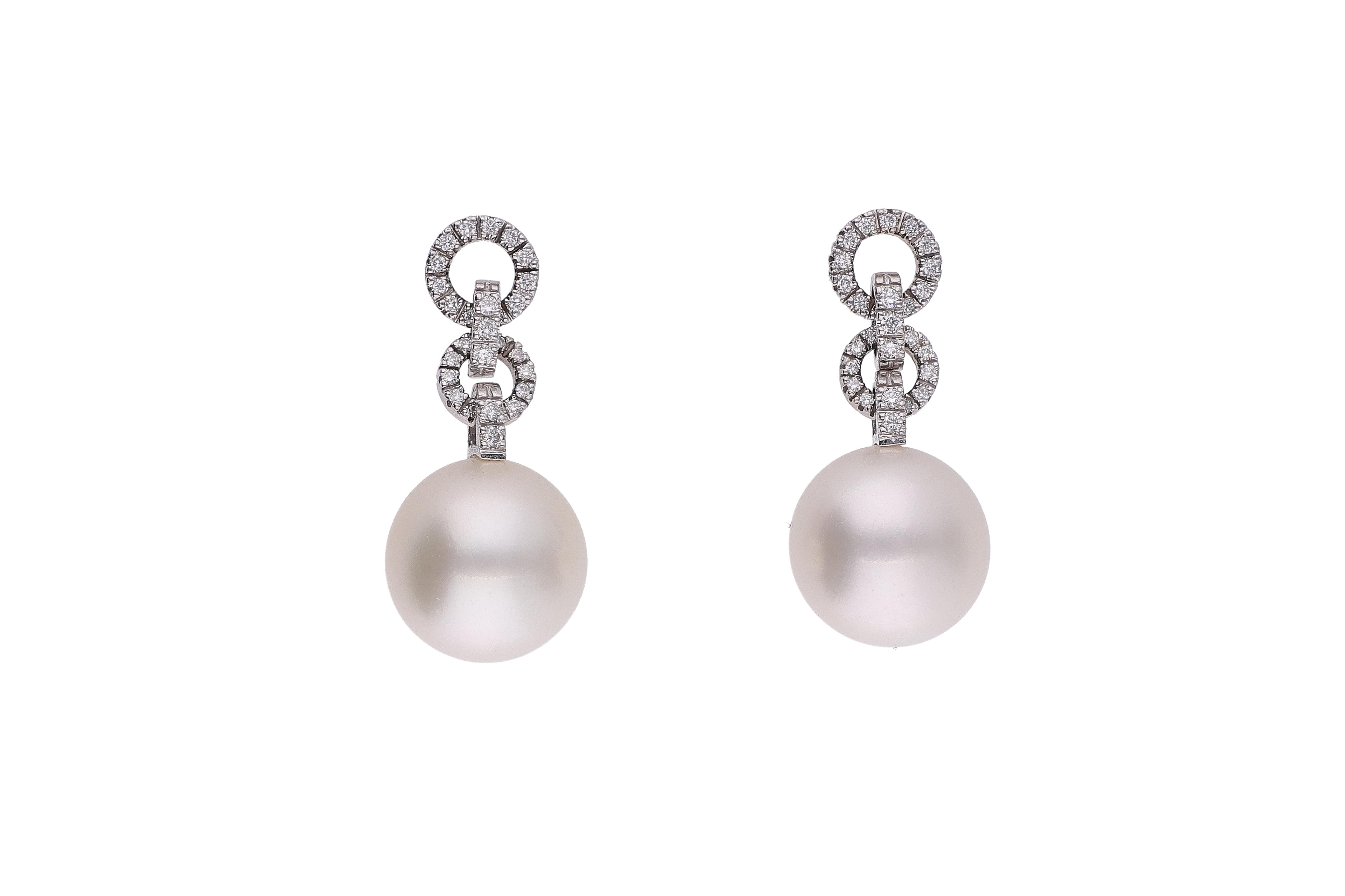 Due pendenti con diamanti e perle coltivate - Asta Preziosi
