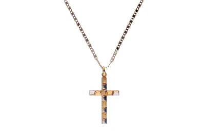 Collana con crocetta - Asta Preziosi