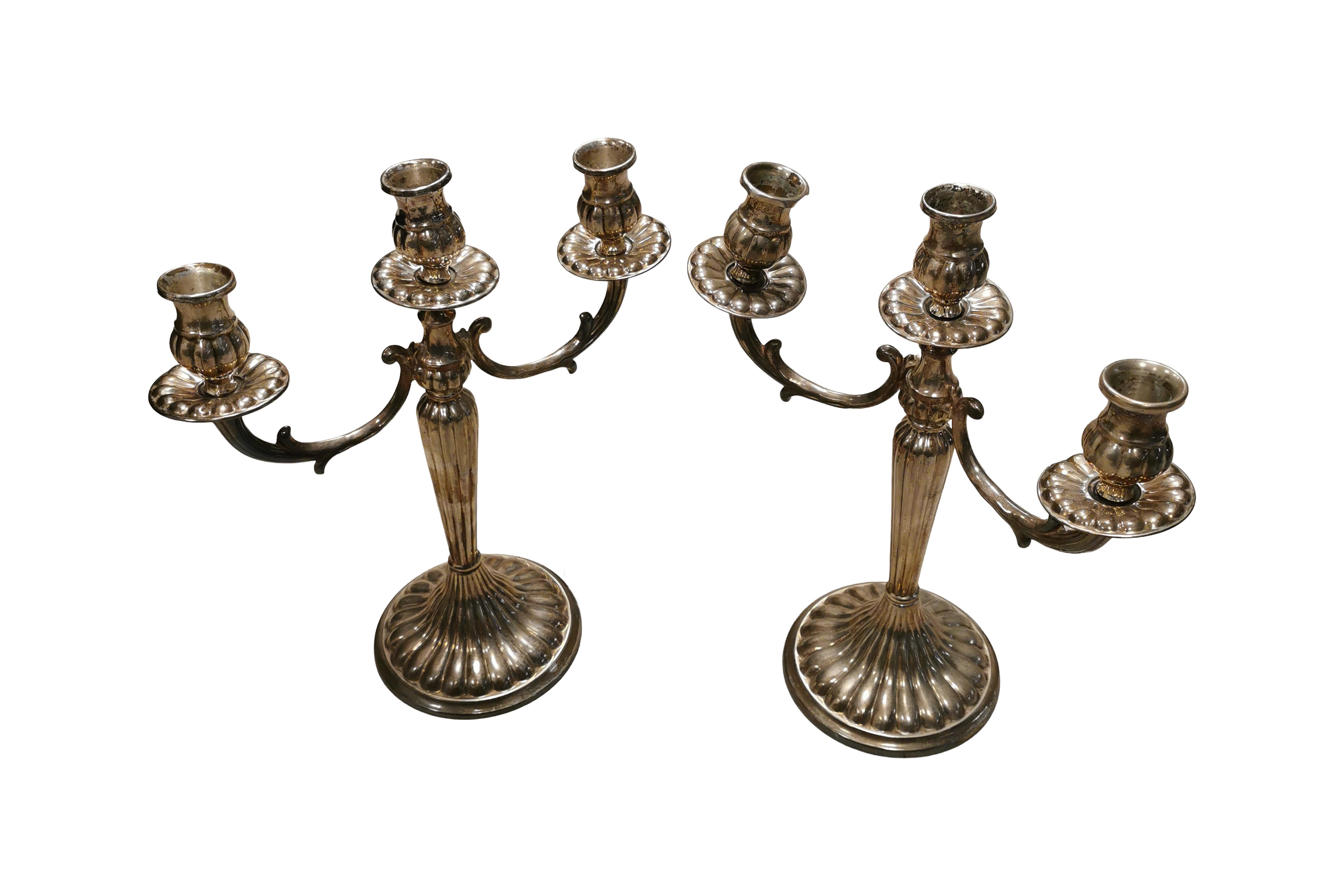 Coppia di candelabri - Asta Preziosi Coppia di candelabri - Asta Preziosi