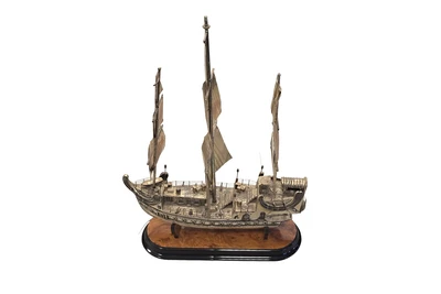 Vascello con vele in argento - Asta Preziosi