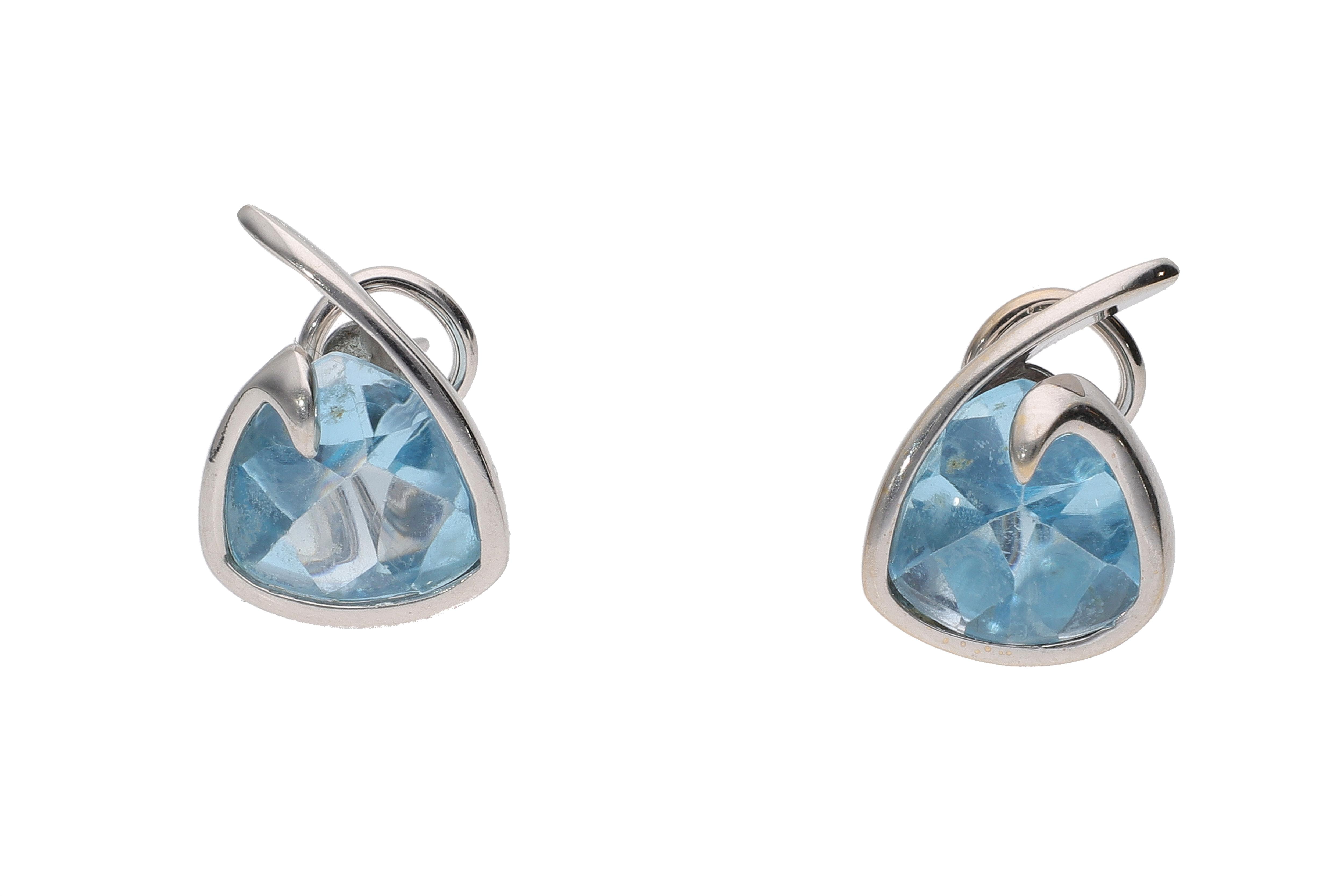 Paio di orecchini con topazi azzurri - Asta Preziosi
