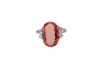 Anello con diamanti e pietra - Asta Preziosi