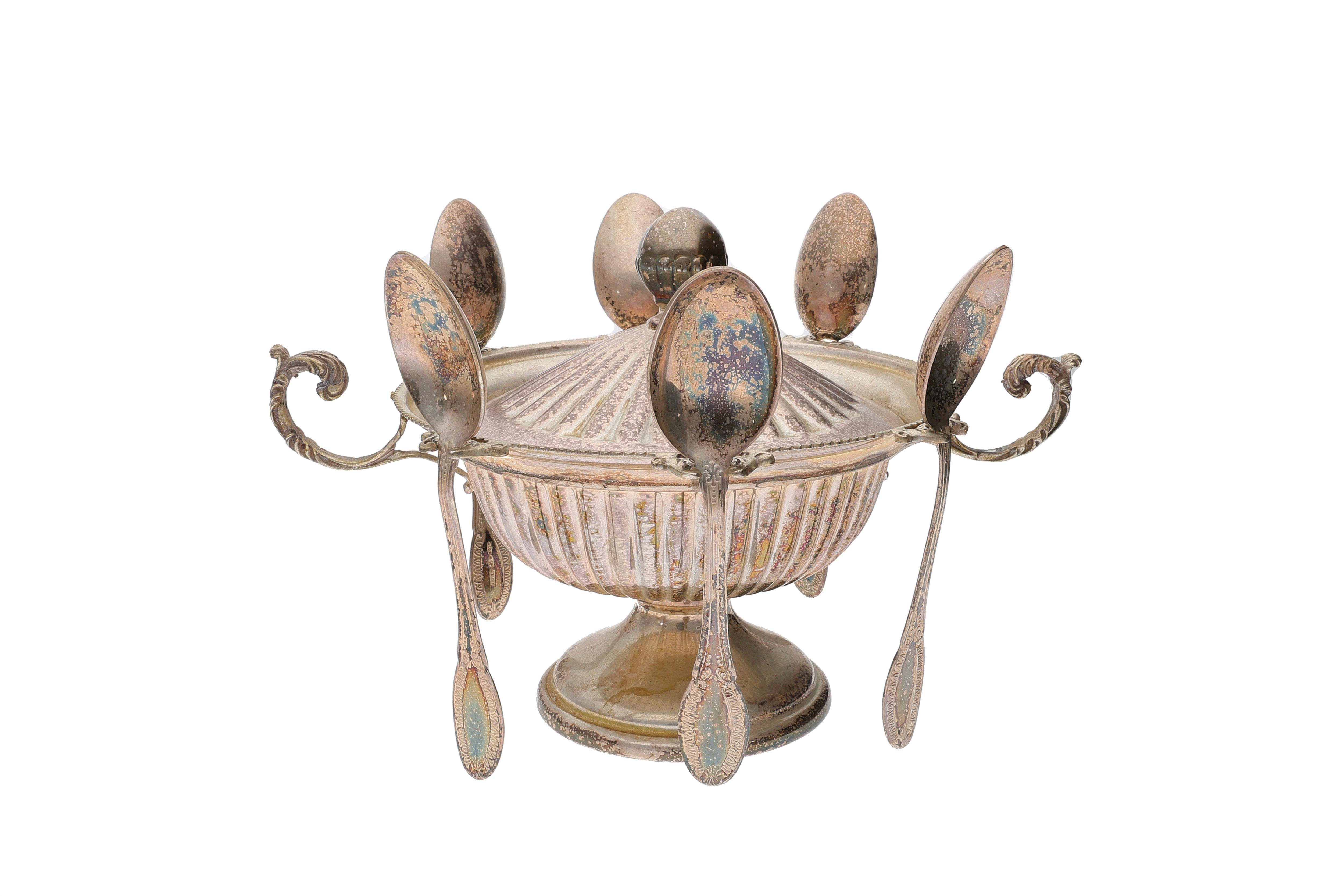 Zuccheriera e sei cucchiaini - Asta Preziosi