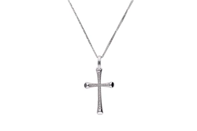 Collana e crocetta con diamanti - Asta Preziosi