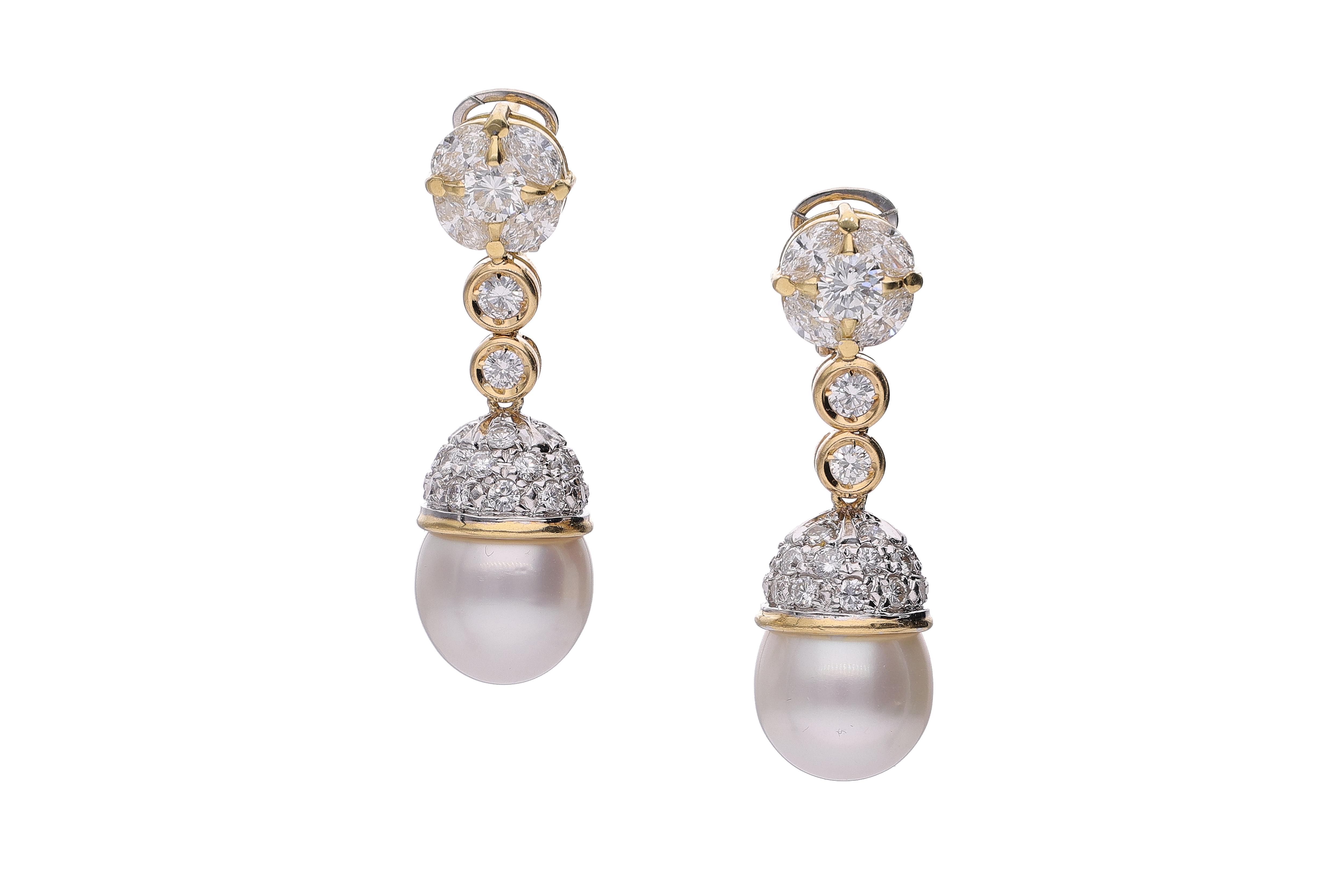 Orecchini con perle Mari del Sud e diamanti - Asta Preziosi