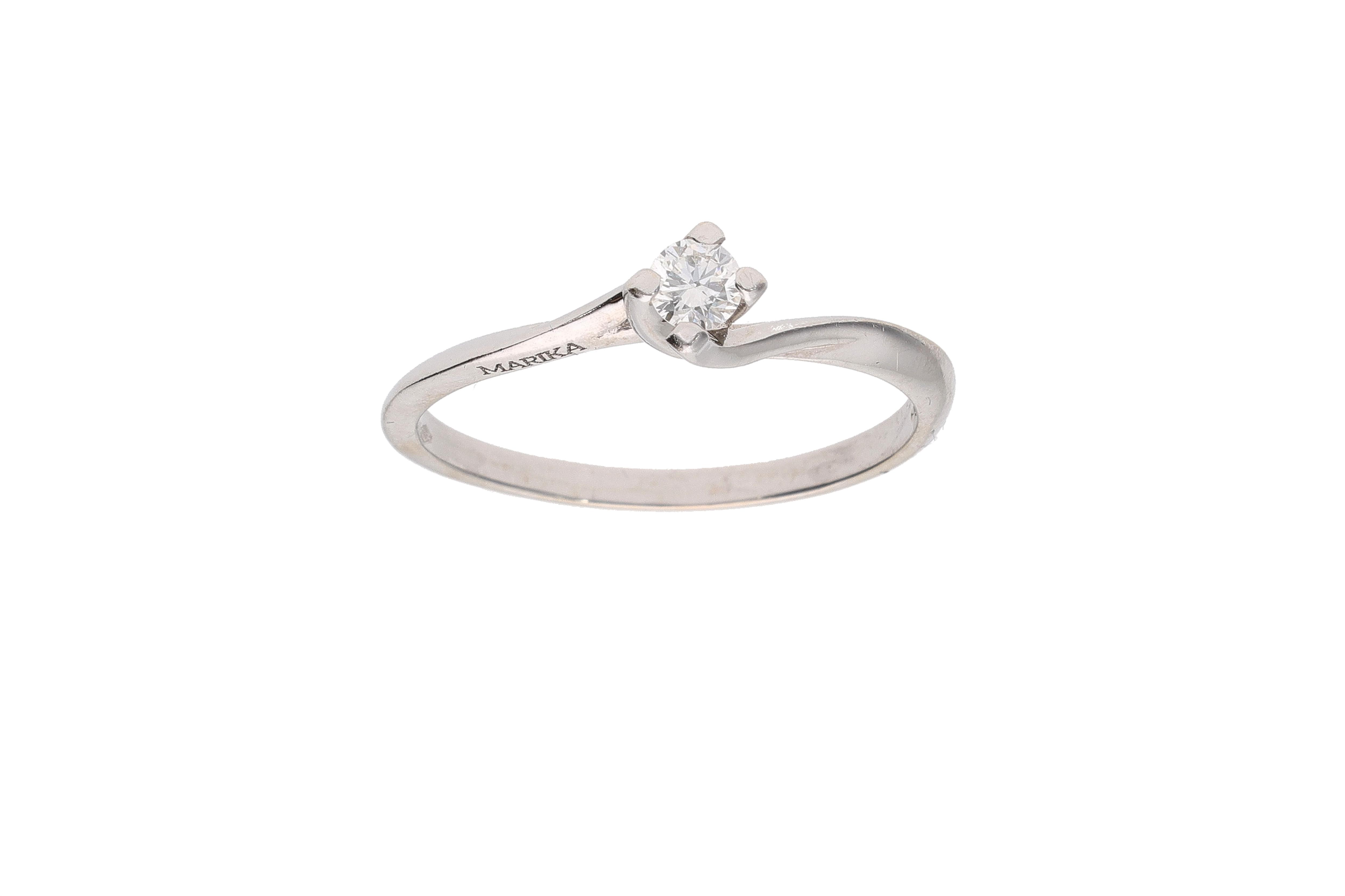 Marika, anello con diamante - Asta Preziosi