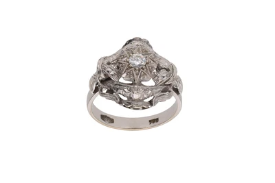 Anello a rosone con diamante - Asta Preziosi