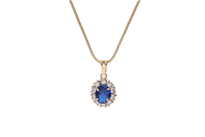 Collana e ciondolo con pietre - Asta Preziosi