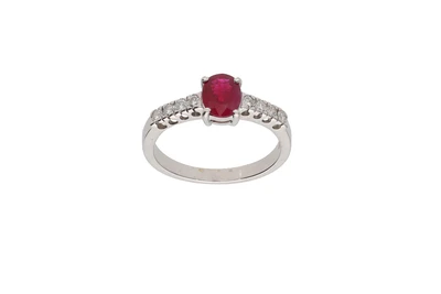 Anello con rubino e diamanti - Asta Preziosi Anello con rubino e diamanti - Asta Preziosi