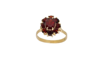 Anello con granati - Asta Preziosi