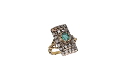 Anello con diamanti e smeraldo - Asta Preziosi