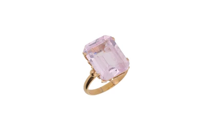 Anello con pietra - Asta Preziosi