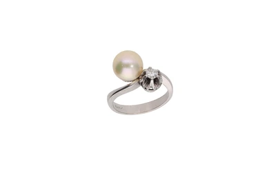 Anello con perla coltivata e diamante - Asta Preziosi