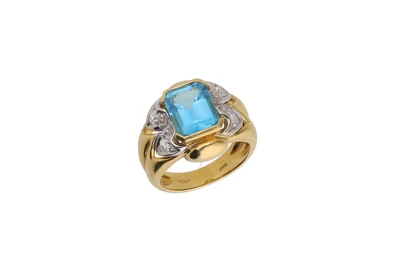 Anello con topazio e pietre incolori - Asta Preziosi Anello con topazio e pietre incolori - Asta Preziosi