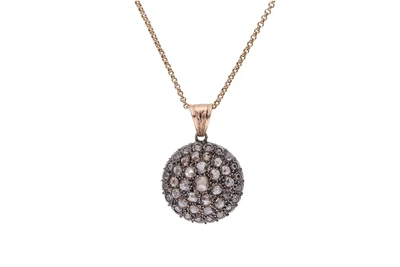Collana con ciondolo a toppa - Asta Preziosi