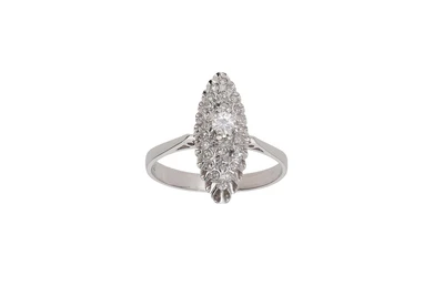 Anello a spola con diamanti - Asta Preziosi