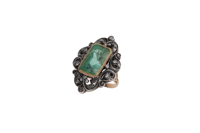 Anello con smeraldo e diamanti - Asta Preziosi