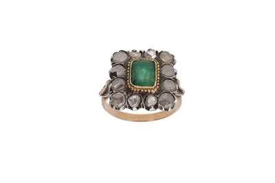 Anello con smeraldo e diamanti - Asta Preziosi Anello con smeraldo e diamanti - Asta Preziosi