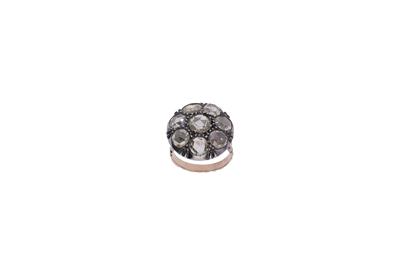 Anello stile antico modello toppa in oro giallo 750 - Asta Preziosi Anello stile antico modello toppa in oro giallo 750 - Asta Preziosi