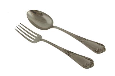 20 Cucchiai e 13 forchette in argento 800 - Asta Preziosi 20 Cucchiai e 13 forchette in argento 800 - Asta Preziosi
