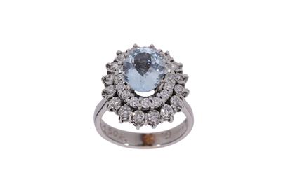 Anello con diamanti e acquamarina - Asta Preziosi Anello con diamanti e acquamarina - Asta Preziosi
