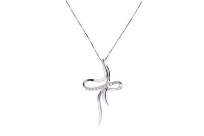 Collier con pendente a forma di croce con diamanti - Asta Preziosi Collier con pendente a forma di croce con diamanti - Asta Preziosi