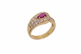 Anello con diamanti e pietra rossa - Asta Preziosi Anello con diamanti e pietra rossa - Asta Preziosi